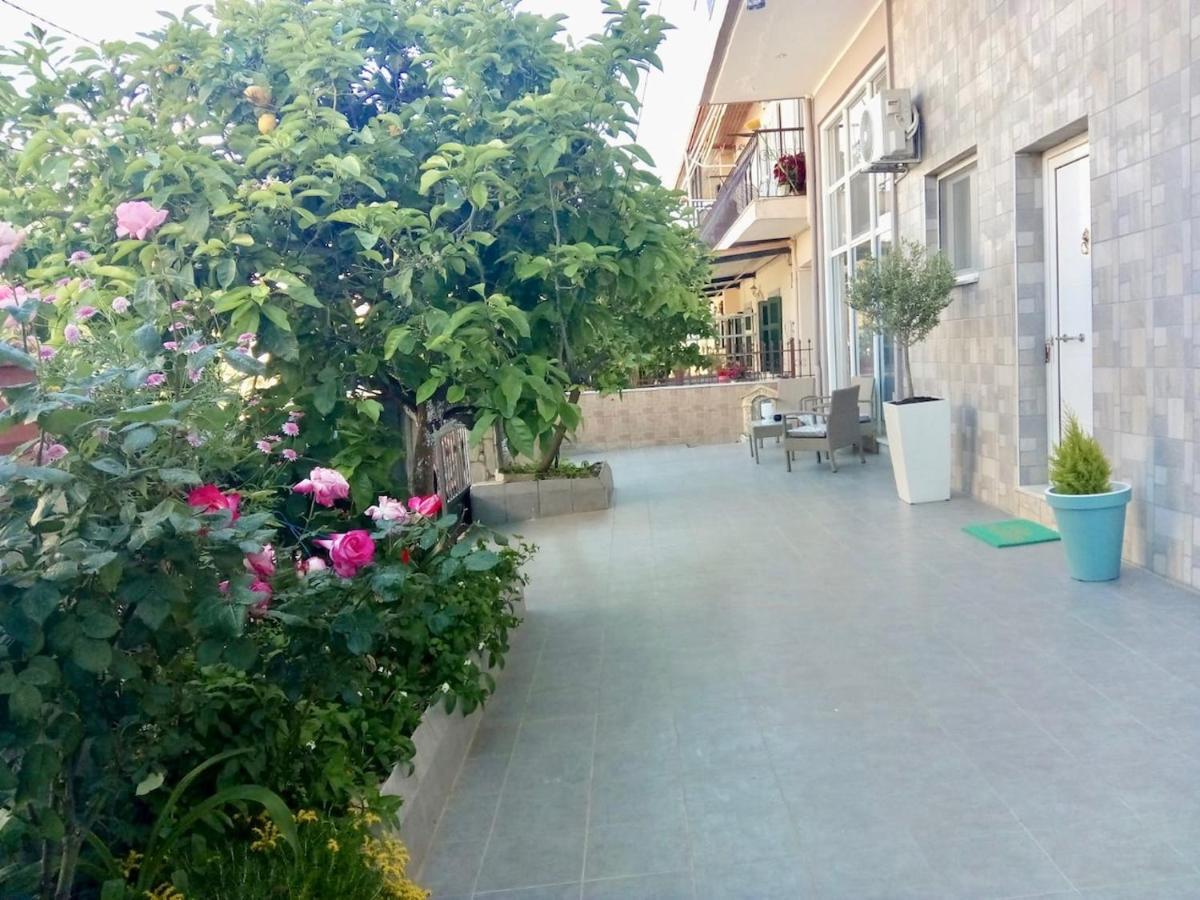 Vonitsa Loft Apartment 1 Buitenkant foto